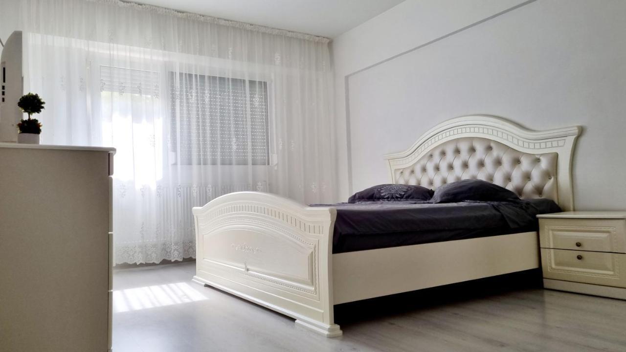 White Apartament, Brăila Exterior foto